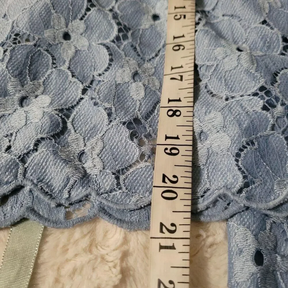 H&M Divided Top Women's 6 Blue Cropped Crochet Lace Coquette Fairy Boho New